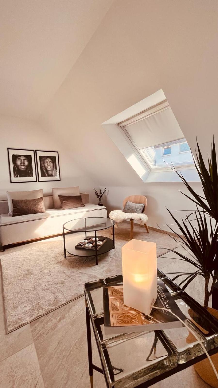 Apartment Am Schloss - Air ซาร์บรึคเคน ภายนอก รูปภาพ