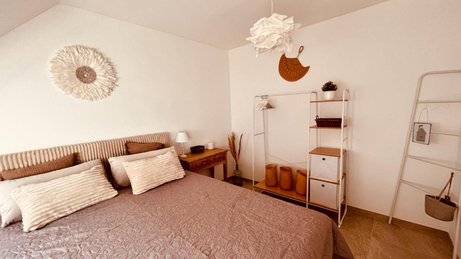 Apartment Am Schloss - Air ซาร์บรึคเคน ภายนอก รูปภาพ